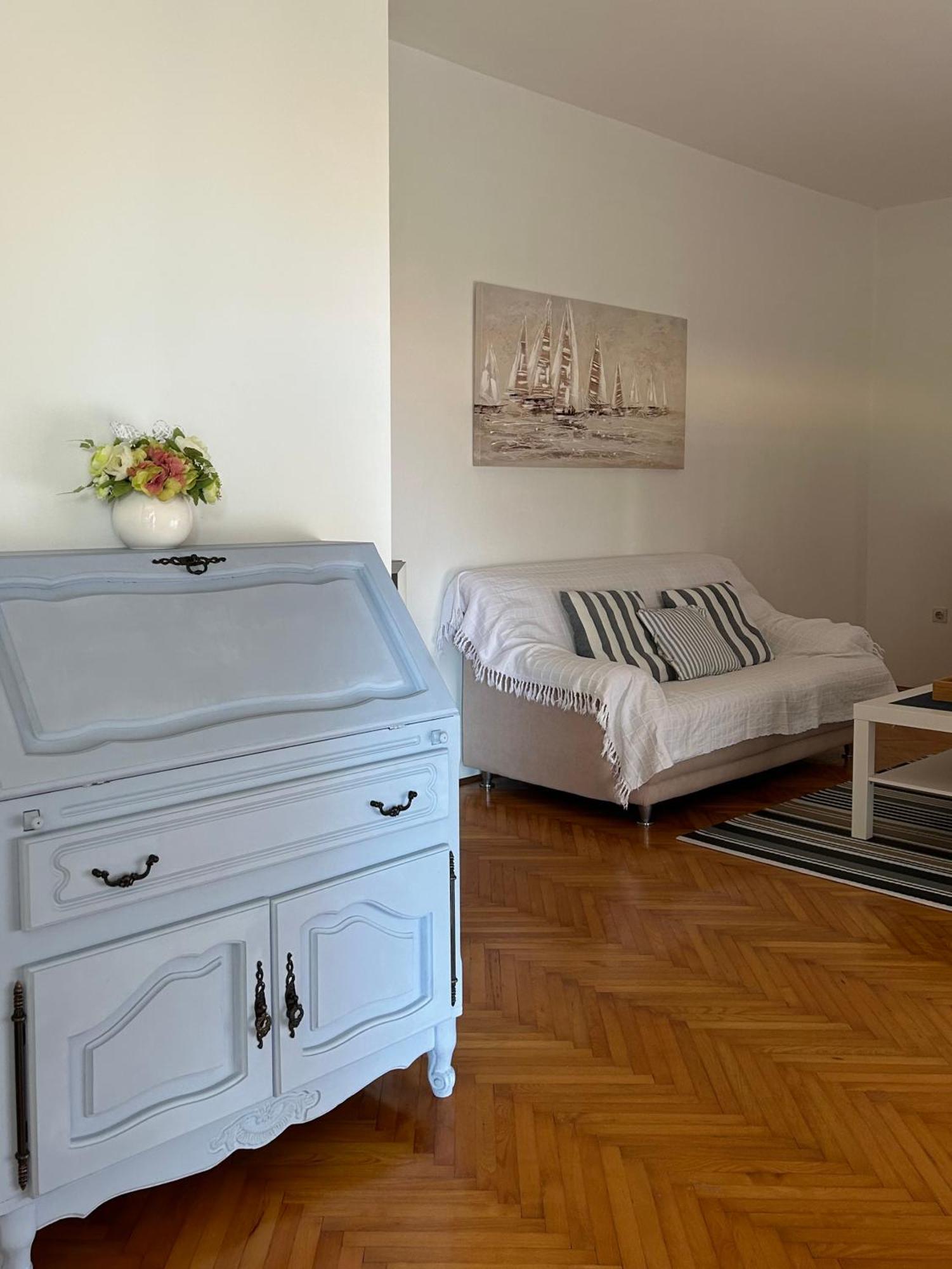 Holiday Home Villa Emma Debeljak Екстериор снимка