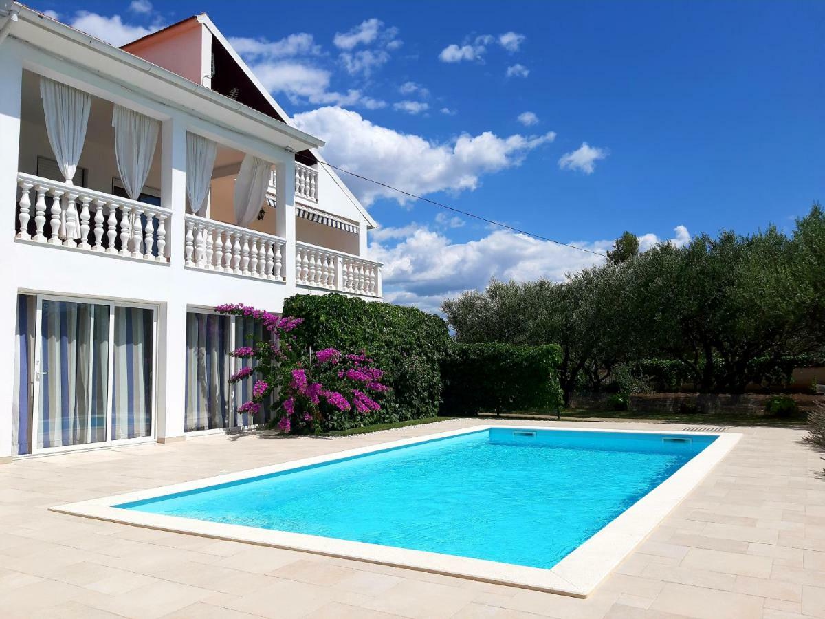 Holiday Home Villa Emma Debeljak Екстериор снимка